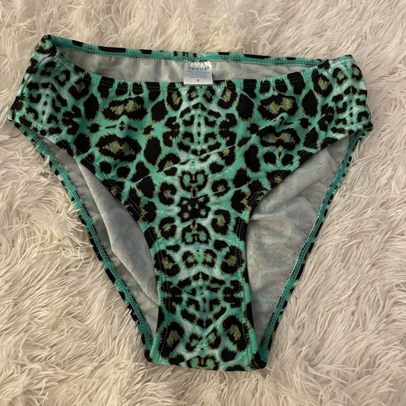 VENUS Swim Nwot Venus Bikini Bottom Poshmark